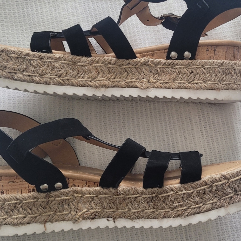 Espadrille sandals - Picture 3 of 5